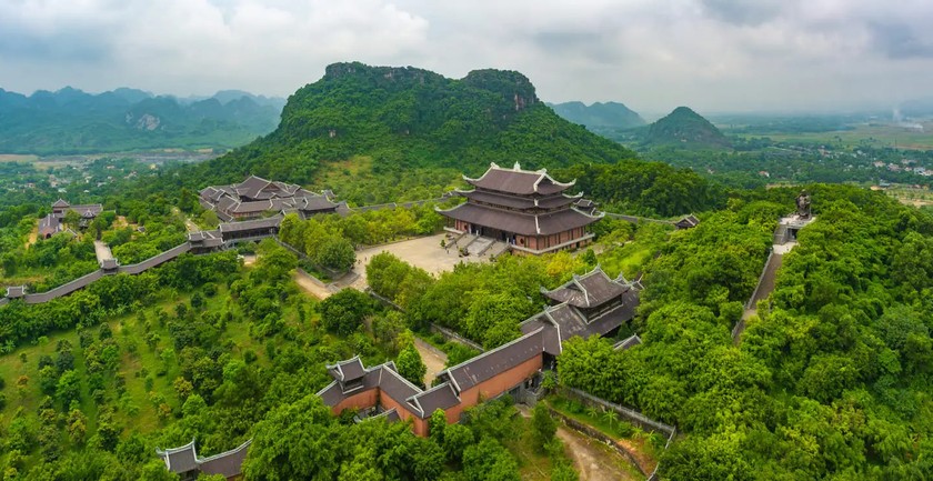 Khu du lịch tâm linh Bái Đính. Khu du lịch tâm linh Bái Đính.