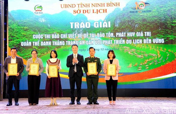 anh tin bai