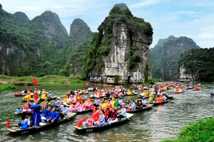 Những lễ hội truyền thống đặc sắc của Ninh Bình 3