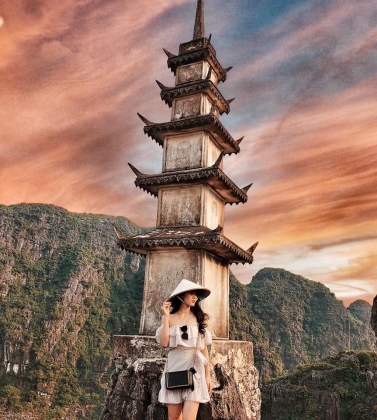 Lượt khách đến Quần thể danh thắng Tràng An trong năm 2018 3