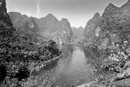 Chúa Trịnh Sâm và bút tích ở Tràng An 1