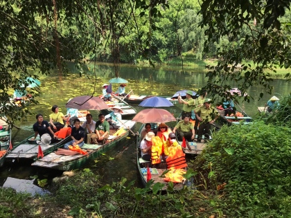 Tái Thả 3 Cá thể Vooc mông trắng tại Di sản Văn hóa và Thiên nhiên thế giới Quần thể danh thắng Tràng An 4