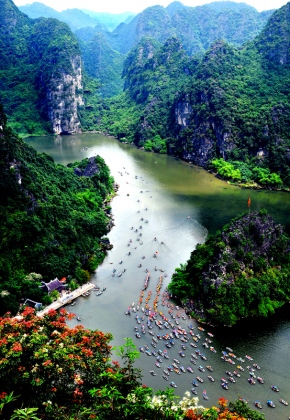 Một số giải pháp thu hút khách du lịch nội địa đến Ninh Bình trong bối cảnh dịch Covid-19 2