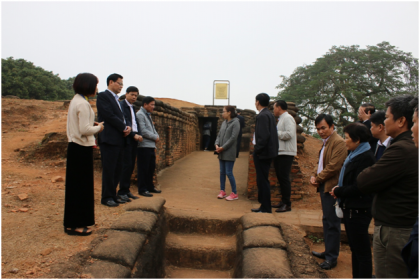 Đoàn công tác của tỉnh nghiên cứu khảo sát phát triển du lịch nông thôn tại hai tỉnh Sơn La và Điện Biên 5