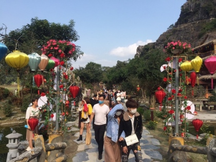 Du lịch Ninh Bình: Nhộn nhịp những ngày đầu xuân 6