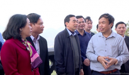 Các đồng chí lãnh đạo tỉnh khảo sát tuyến du lịch kết nối Chùa Hương - Tam Chúc - Bái Đính 1