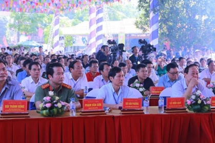 Mãn nhãn sắc vàng Tam Cốc trong tuần lễ du lịch Ninh Bình 1