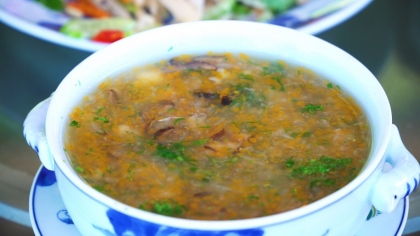 Du khách thích thú với trà, ẩm thực từ sen tươi giữa mùa Đông ở Ninh Bình 9