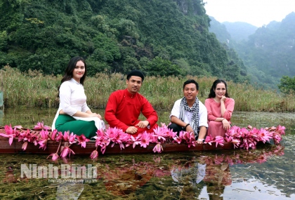 Thung Nắng, mùa hoa súng nở rộ 3