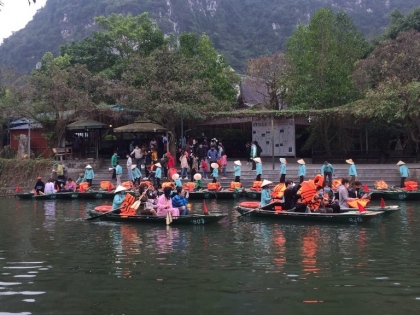 Du lịch Ninh Bình: Nhộn nhịp những ngày đầu xuân 1