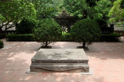 Những hiện vật cổ độc đáo trên đất Ninh Bình 5