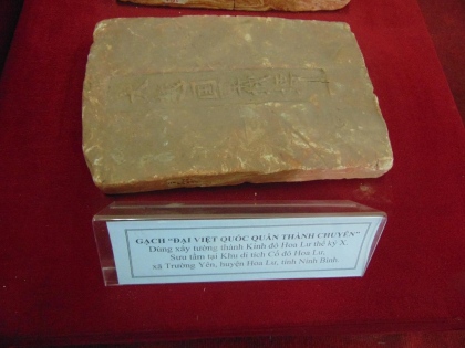 Những hiện vật cổ độc đáo trên đất Ninh Bình 10