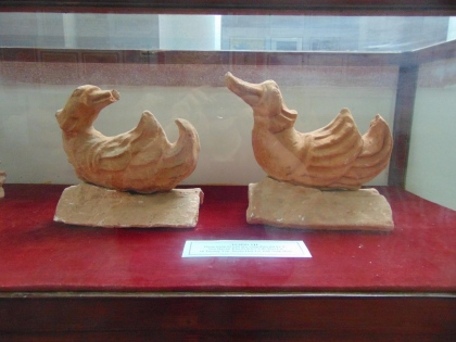 Những hiện vật cổ độc đáo trên đất Ninh Bình 15