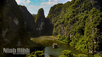 Vẻ đẹp thiên đường Tràng An - Di sản Thế giới 6