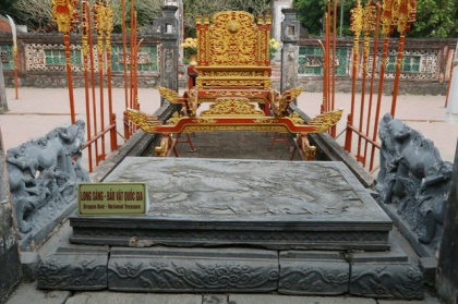 Ngỡ ngàng vẻ đẹp cổ kính chốn Cố đô Hoa Lư 2