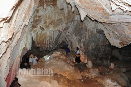 Động Thiên Hà: Điểm đến lý tưởng dành cho du khách ưa khám phá 5