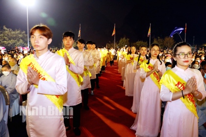 Đại lễ cầu nguyện quốc thái dân an và đêm hội hoa đăng tại Lễ hội Hoa Lư năm 2022 4