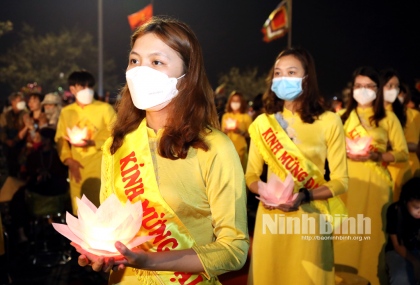 Đại lễ cầu nguyện quốc thái dân an và đêm hội hoa đăng tại Lễ hội Hoa Lư năm 2022 5