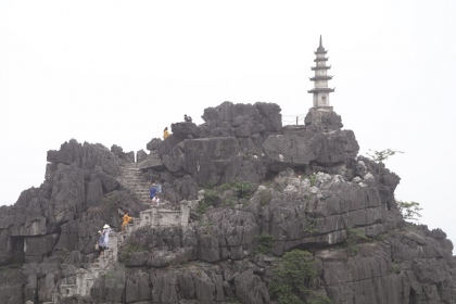 Hang Múa - địa điểm du lịch nổi tiếng của tỉnh Ninh Bình 4